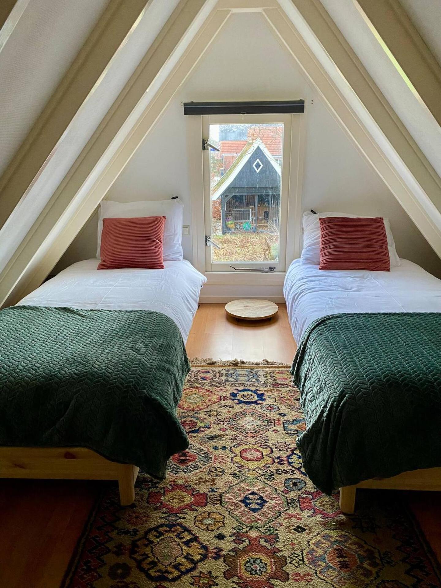 Loosan Lodges Gastenhuis Reutum Exteriér fotografie